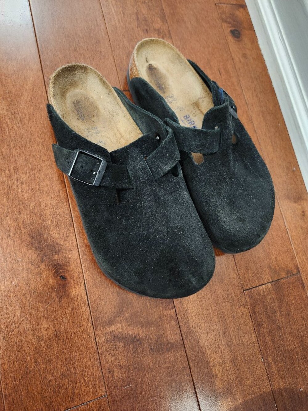 Birkenstock Boston Clogs in black suede in women's size 37